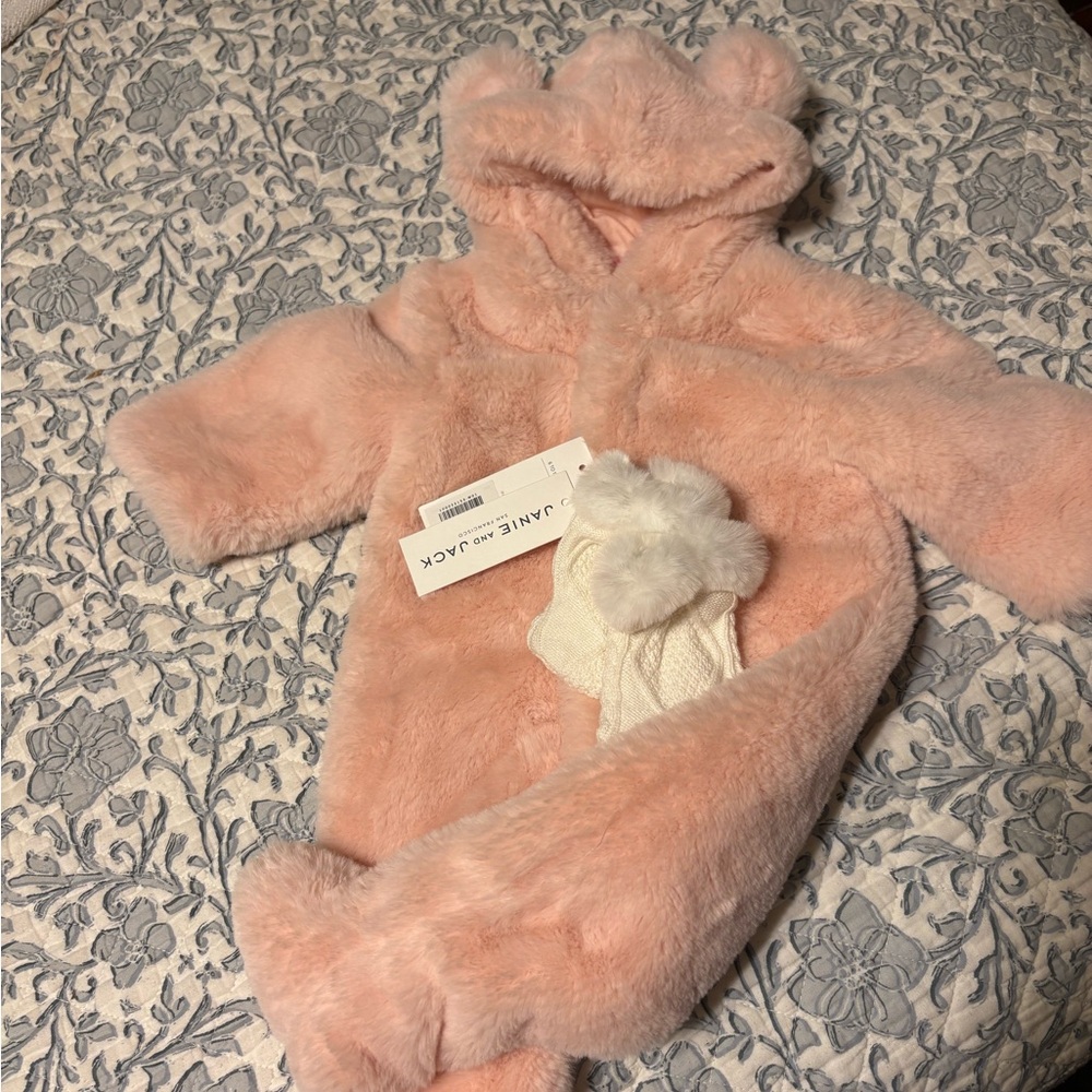 ADORABLE JANIE & JACK SNOWSUIT & FAUX FUR MITTENS